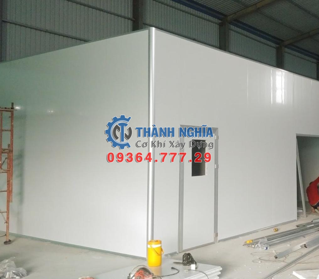 Thợ làm vách ngăn panel tại Tân Uyên 1