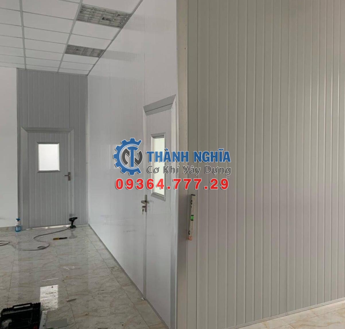 Thợ làm vách ngăn panel tại Tân Uyên 2